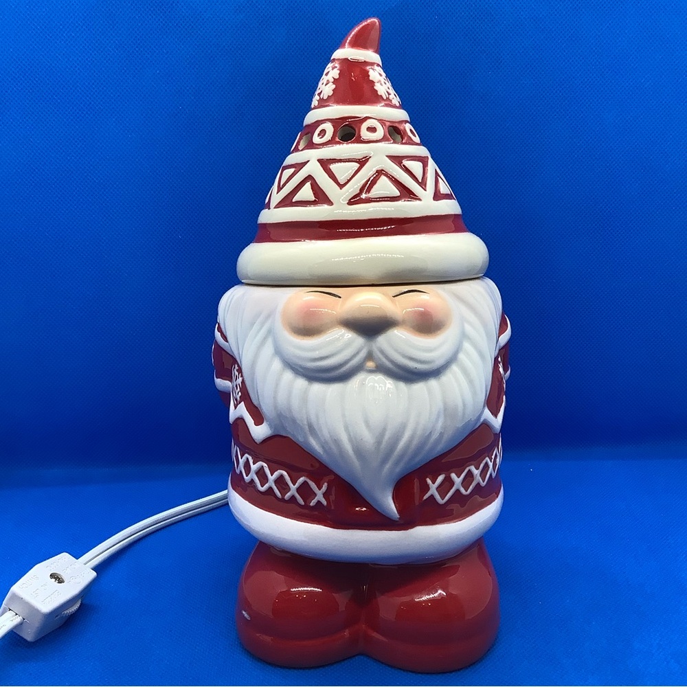 Scentsy Be Jolly Full Size Warmer Santa Gnome Red White Working